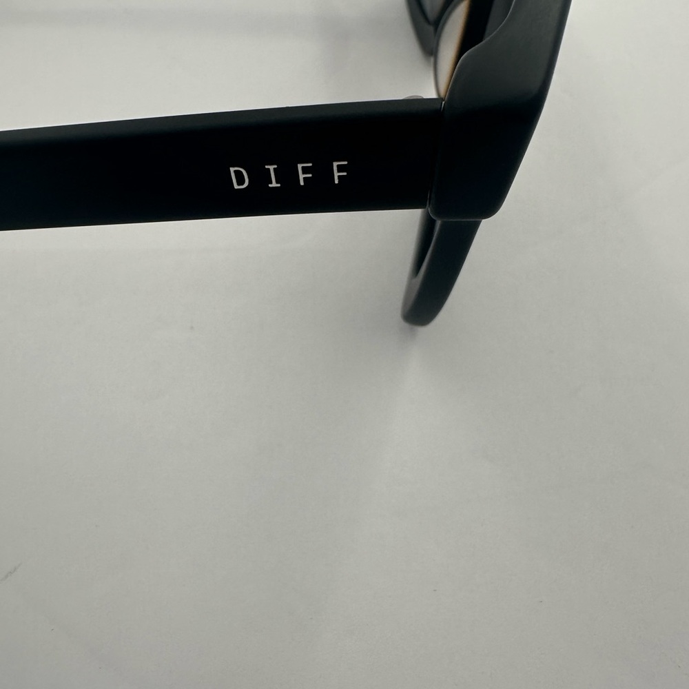 DIFF Black Square Sunglasses with Gray Lenses - image 5